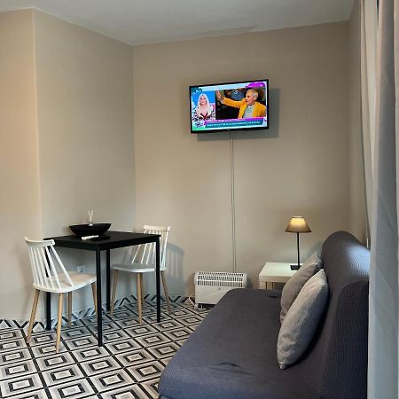 Appartement Studio 32 1Ου Ορόφου Στο Χαλανδρι à Athènes Extérieur photo